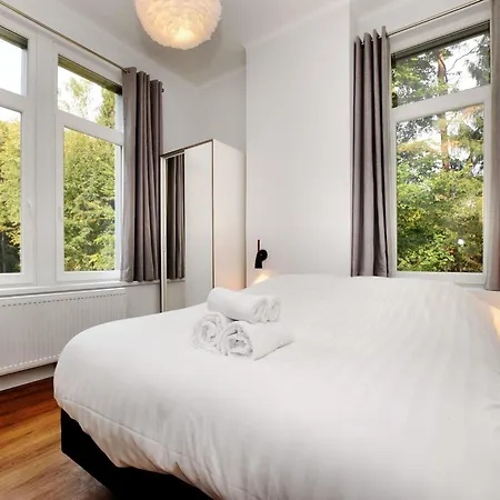 בית נופש Balmoral Hot Tub