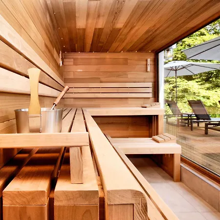 Opulent In With Sauna Ferienhaus *